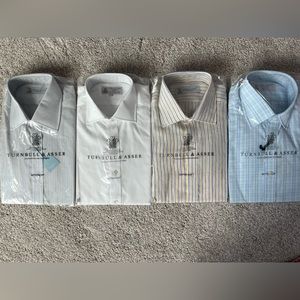 New in package. Turnbull and Asser, neck size 15.5.